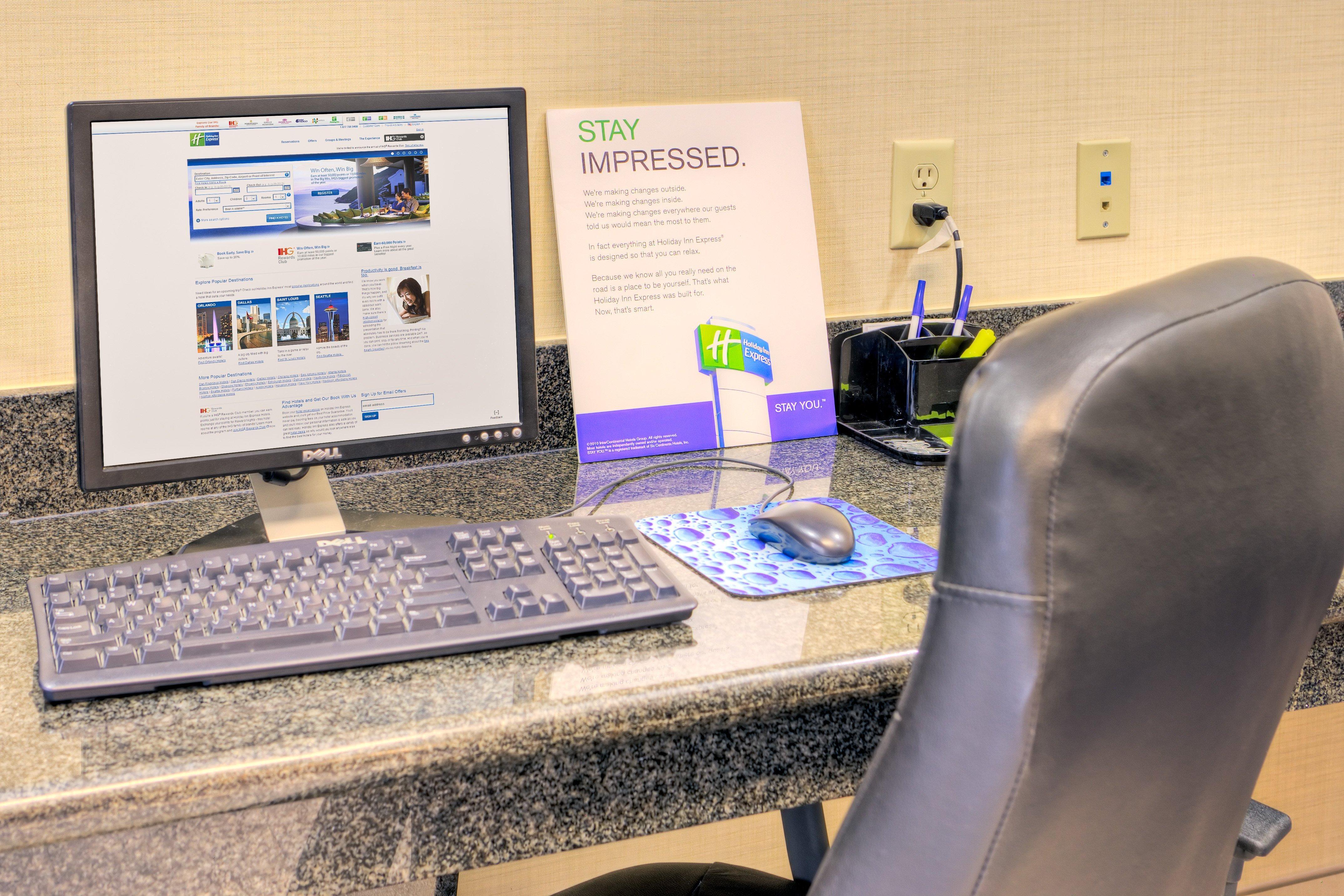 Holiday Inn Express And Suites Granbury By Ihg Esterno foto